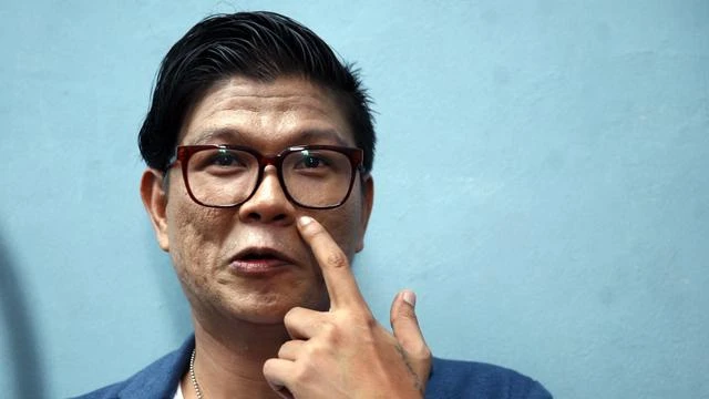Foto: Janji Babang Tamvan, Demi Anak Tak Akan Bikin Kontroversi Lagi | Pifa Net