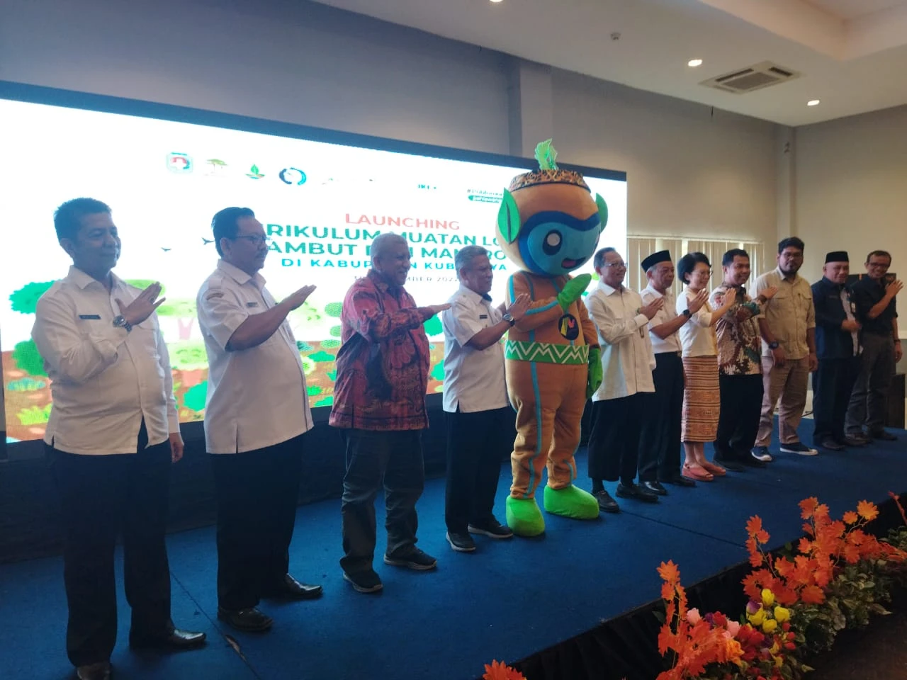 Foto: Gambut dan Mangrove Resmi Masuk Kurikulum Mulok di Kubu Raya | Pifa Net