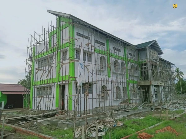 Pembangunan Pondok Pesantren di Ketapang, Kalbar. (Foto: Dok. Kementerian PUPR)
