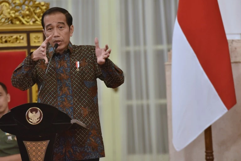Foto: Presiden Soal PPKM Dicabut: Bukan untuk Gagah-gagahan! | Pifa Net
