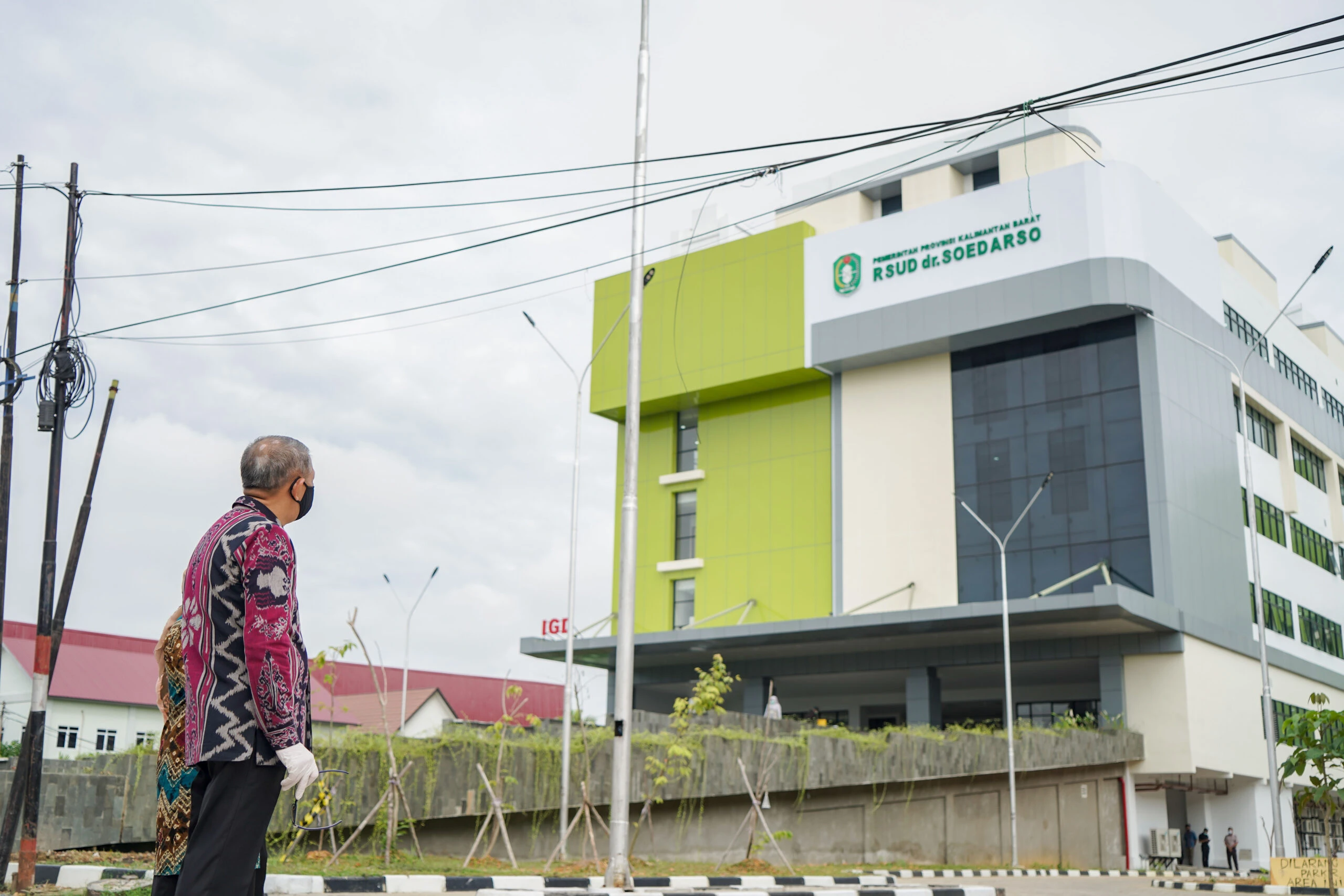 Foto: Ketua Komisi V DPRD Kalbar Harap Pemprov Perhatikan Masalah Kurangnya Dokter Spesialis di RSUD Soedarso | Pifa Net