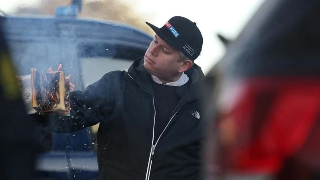 Foto: Rasmus Paludan akan Bakar Al-Quran Tiap Jumat sampai Swedia Masuk NATO | Pifa Net