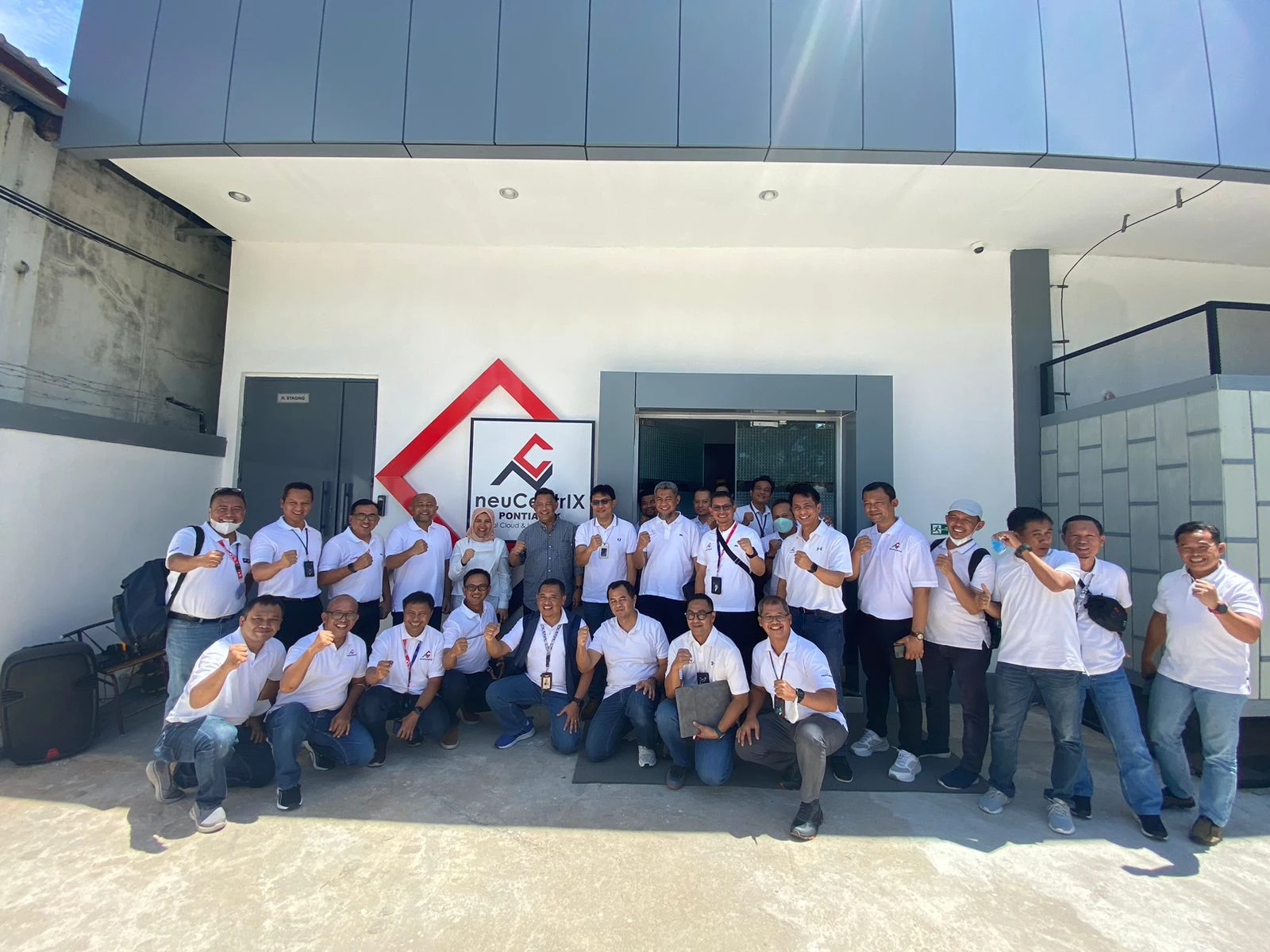 Foto: Penyediaan Infrastruktur Digital Terbaik, Telkom Indonesia Launching NeuCentrIX di Pontianak | Pifa Net