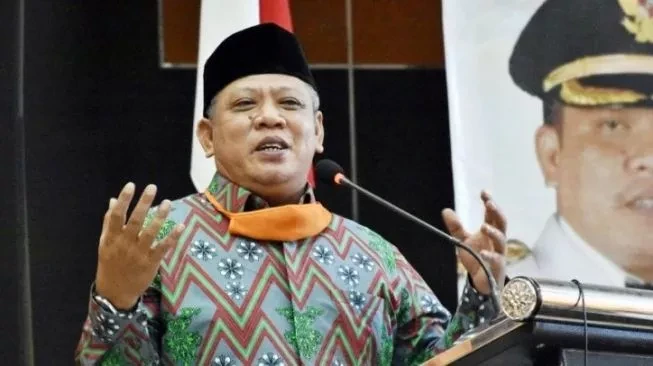 Foto: Bupati Puji Kiprah Ketua RT dan RW di Kubu Raya | Pifa Net