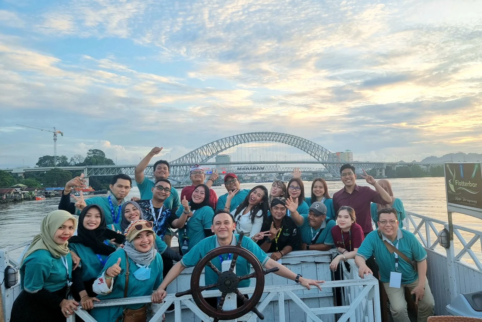 Momen Susur Sungai Mahakam, ARRIS Pontianak mengikuti Mahakam Travel Mart 2023. (Dok. HARRIS Pontianak)