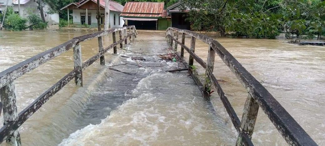 Kondisi banjir di Kabupaten Melawi, 95 desa terendam. (Dok. Istimewa)