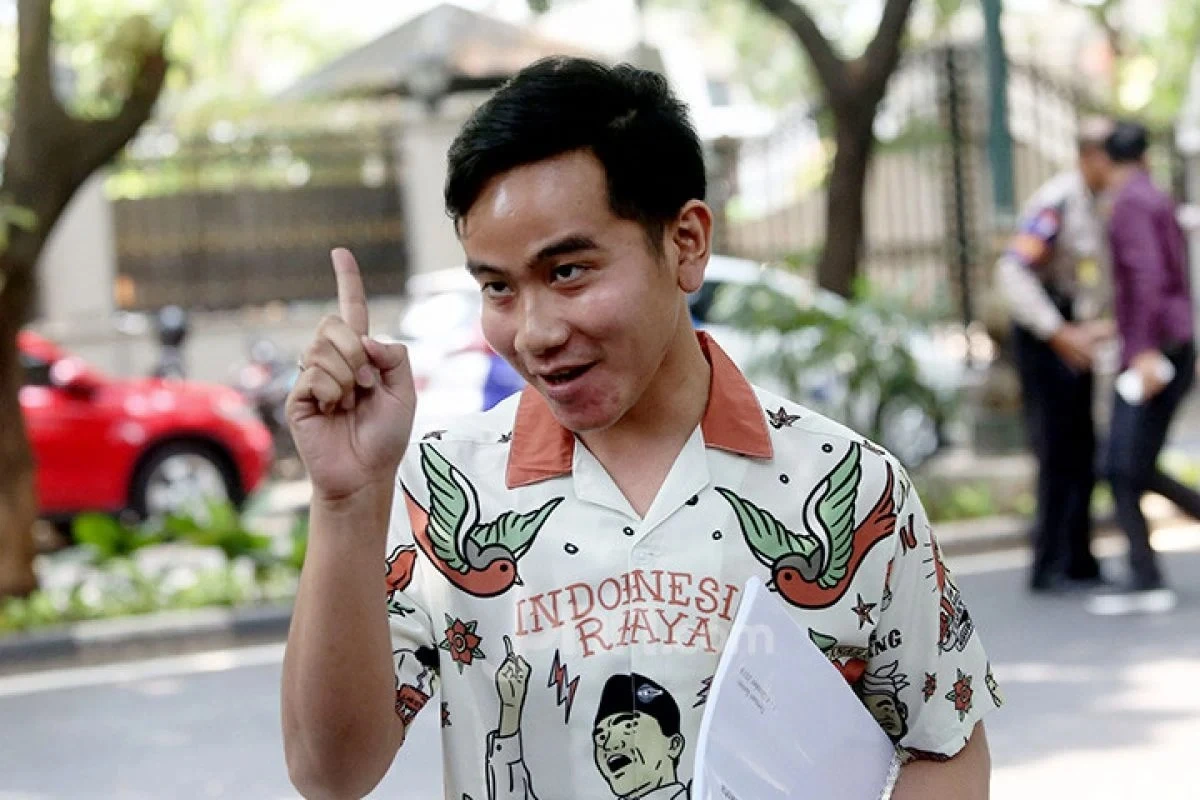 Wali Kota Solo, Gibran Rakabuming Raka, nyatakan sikapnya terkait penolakan Israel di Piala Dunia U-20 Indonesia. (JPNN/Ricardo)