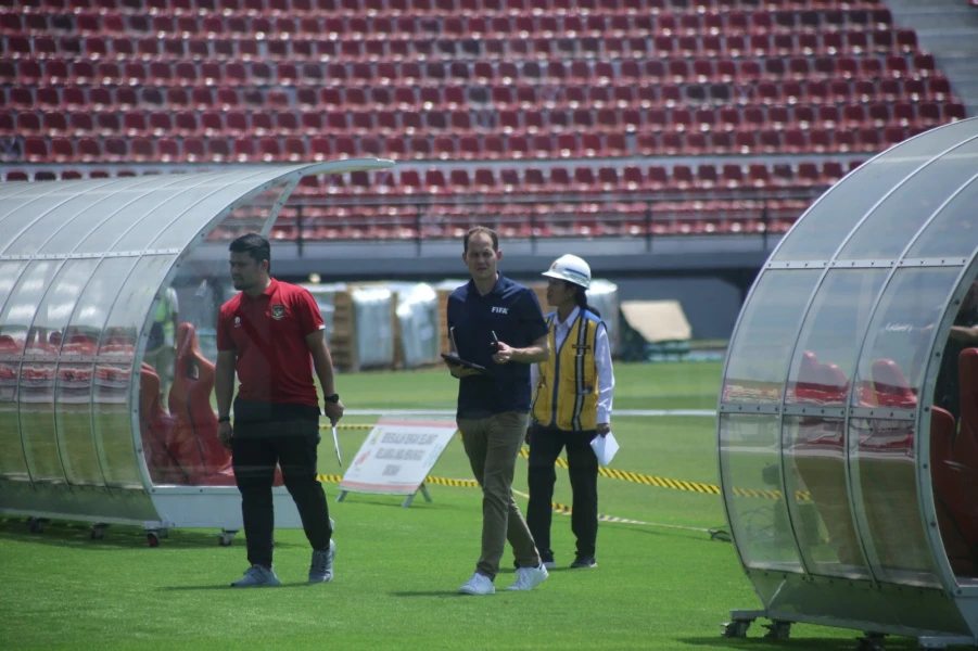 Foto: Meski Drawing Pildun U-20 Dibatalkan, FIFA Tetap Inspeksi Venue Bali, Surabaya, dan Solo | Pifa Net