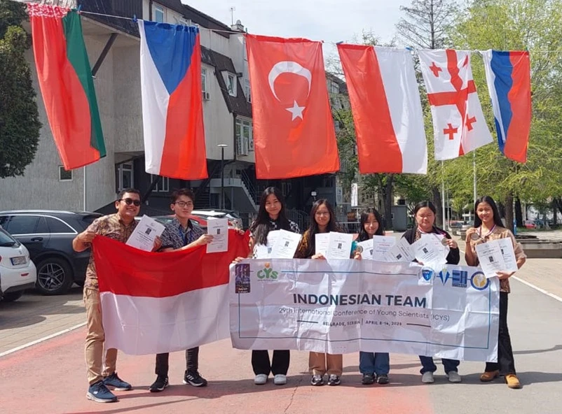 Foto: Bangga, Indonesia Raih Medali dan Penghargaan di ICYS Serbia | Pifa Net