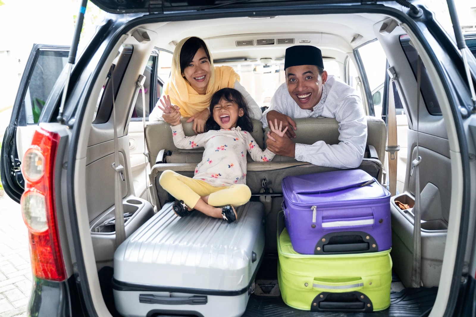 ASN dilarang mudik menggunakan mobil dinas di Lebaran 2023. (Ilustrasi: Freepik odua)