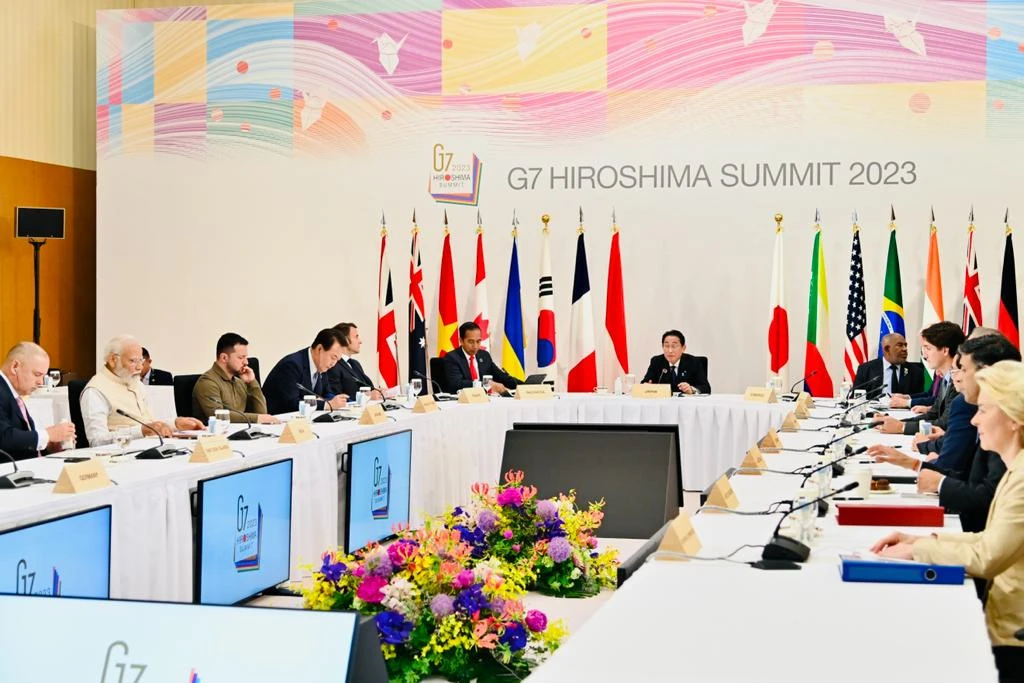 Foto: Presiden Jokowi Serukan Pemimpin Negara Harus Lakukan Revolusi & Hentikan Perang | Pifa Net