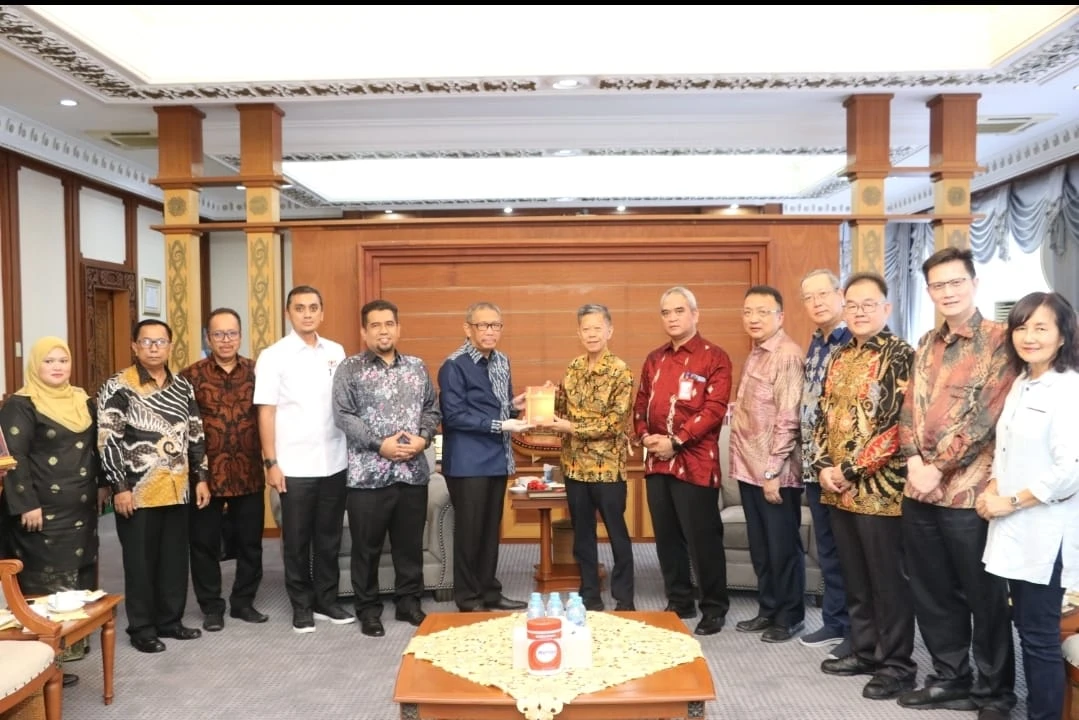 Foto: Kunjungan ACCCIS Sarawak Jajaki Peluang Investasi di Perbatasan Kalbar | Pifa Net