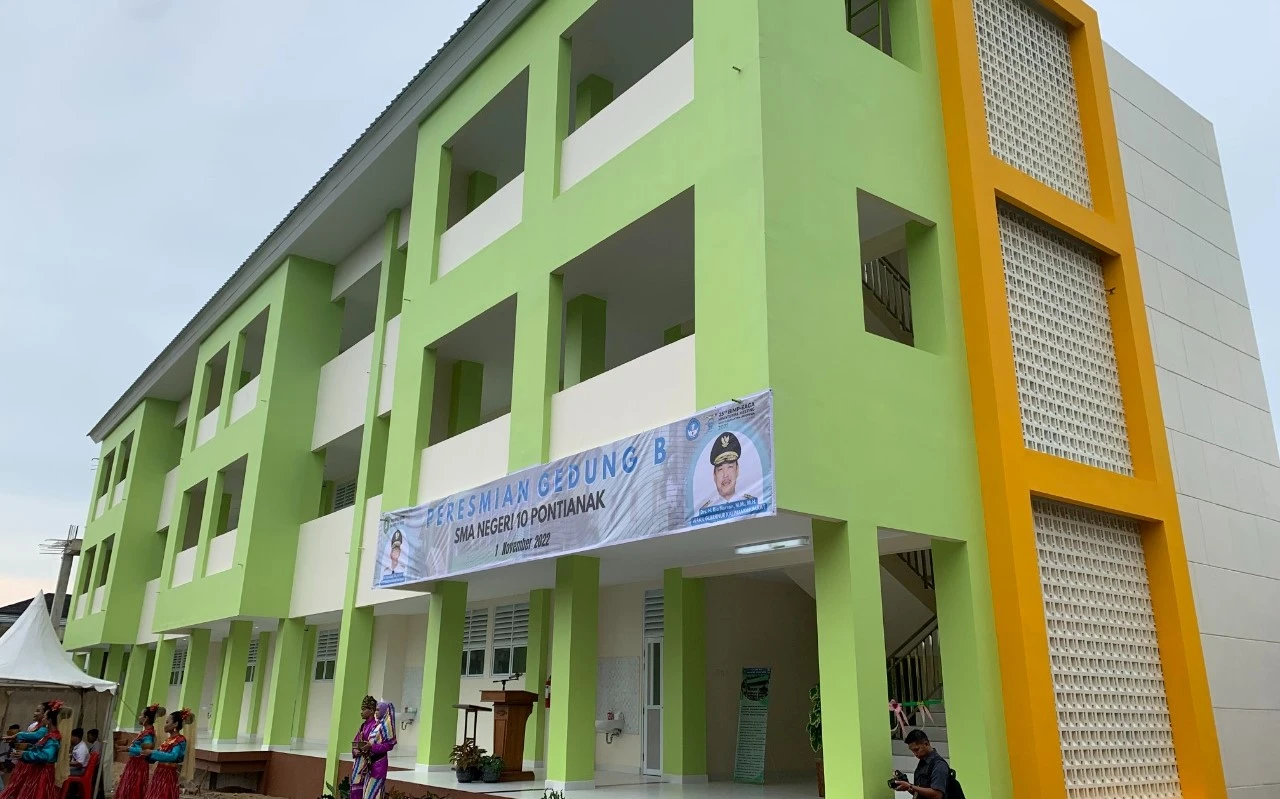 DPRD Kalbar menyoroti pentingnya anggaran untuk infrastruktur pendidikan di daerah, guna meningkatkan mutu pendidikan. (RRI Pontianak)