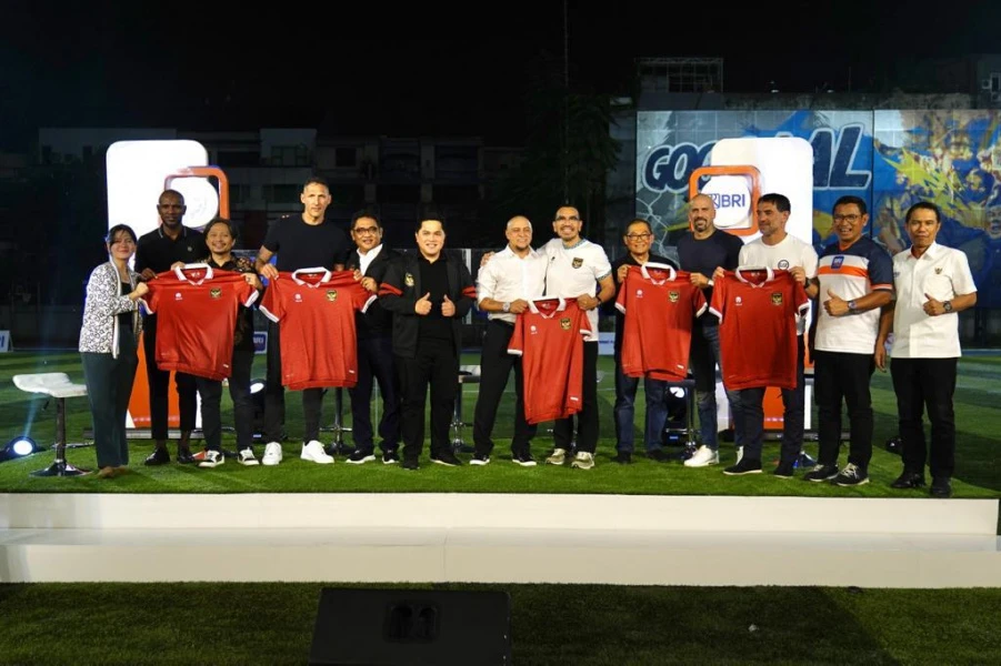 Foto: Latih Pemain Muda, PSSI Undang Lima Legenda Sepak Bola Dunia: Roberto Carlos hingga Materazzi | Pifa Net