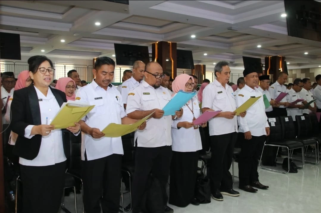Gubernur Sutarmidji mewanti-wanti Kepala Sekolah tak terjerat hukum. (Dok. Istimewa)