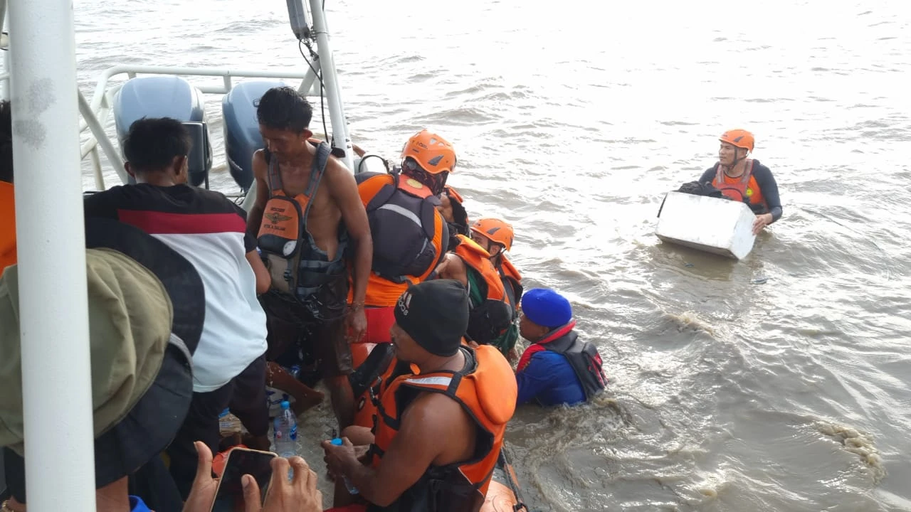 Nelayan yang hilang kontak di Batu Ampar, Kubu Raya, ditemukan selamat. (Dok. Istimewa)