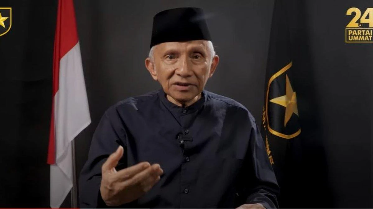 Amien Rais mengkritik Presiden Jokowi soal cawe-cawe Pilpres 2024. (YouTube Amien Rais Official)