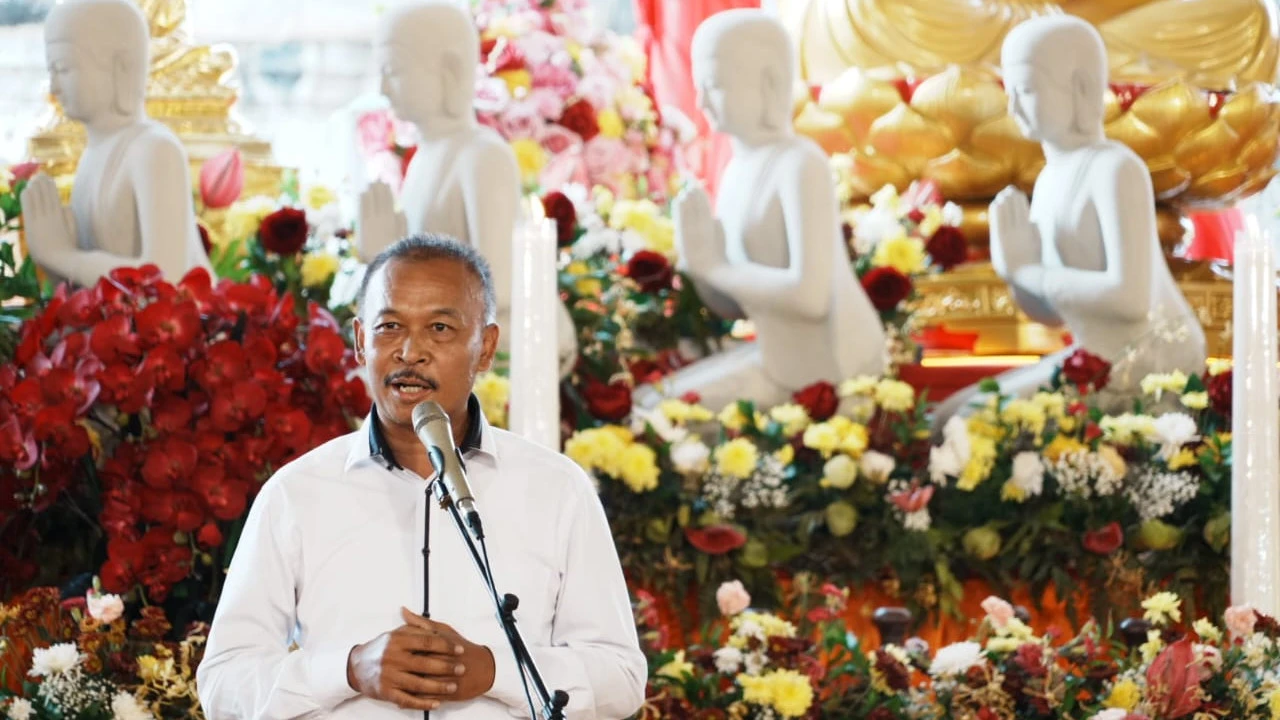 Foto: Hari Raya Waisak, Kemenag Ajak Jaga Kerukunan dan Keharmonisan | Pifa Net