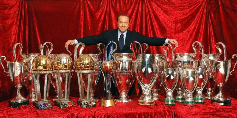 Foto: Silvio Berlusconi Tutup Usia, AC Milan: Terima Kasih Bapak Presiden Selalu Bersama Kami! | Pifa Net