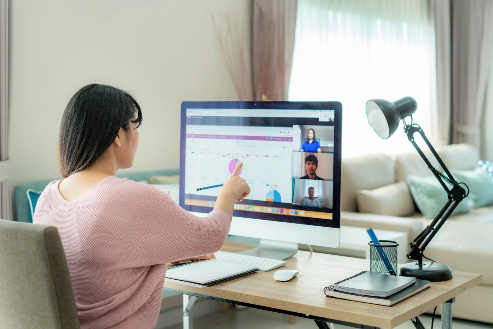 Foto: 5 Karakter Orang yang Cocok Bekerja Remote, Kamu Salah Satunya? | Pifa Net