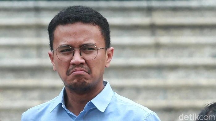 Foto: Stafsus Mensesneg Tantang Ketua BEM UI Asal Pontianak Debat | Pifa Net
