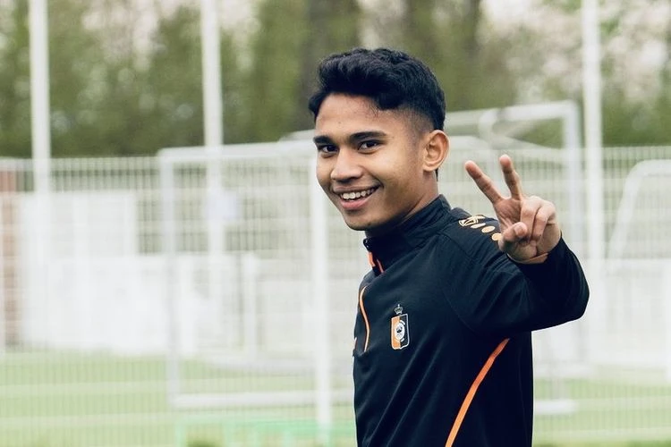 Foto: Marselino Ferdinan Cetak Brace saat KMSK Deinze Tumbang dari FC Groningen | Pifa Net