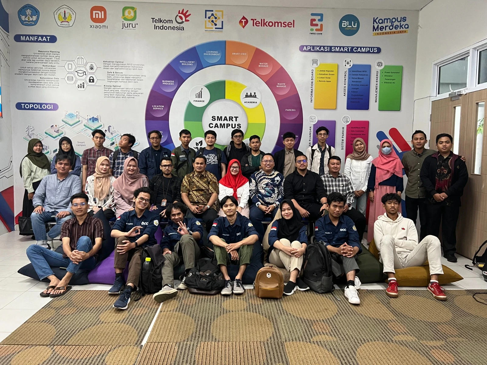 Telkom mendukung penuh digelarnya FGD Kolaborasi PPU Untan bersama Startup lokal, serta rencana Startup Academy PPU Untan. (Dok. PIFA/Rino Putradi)