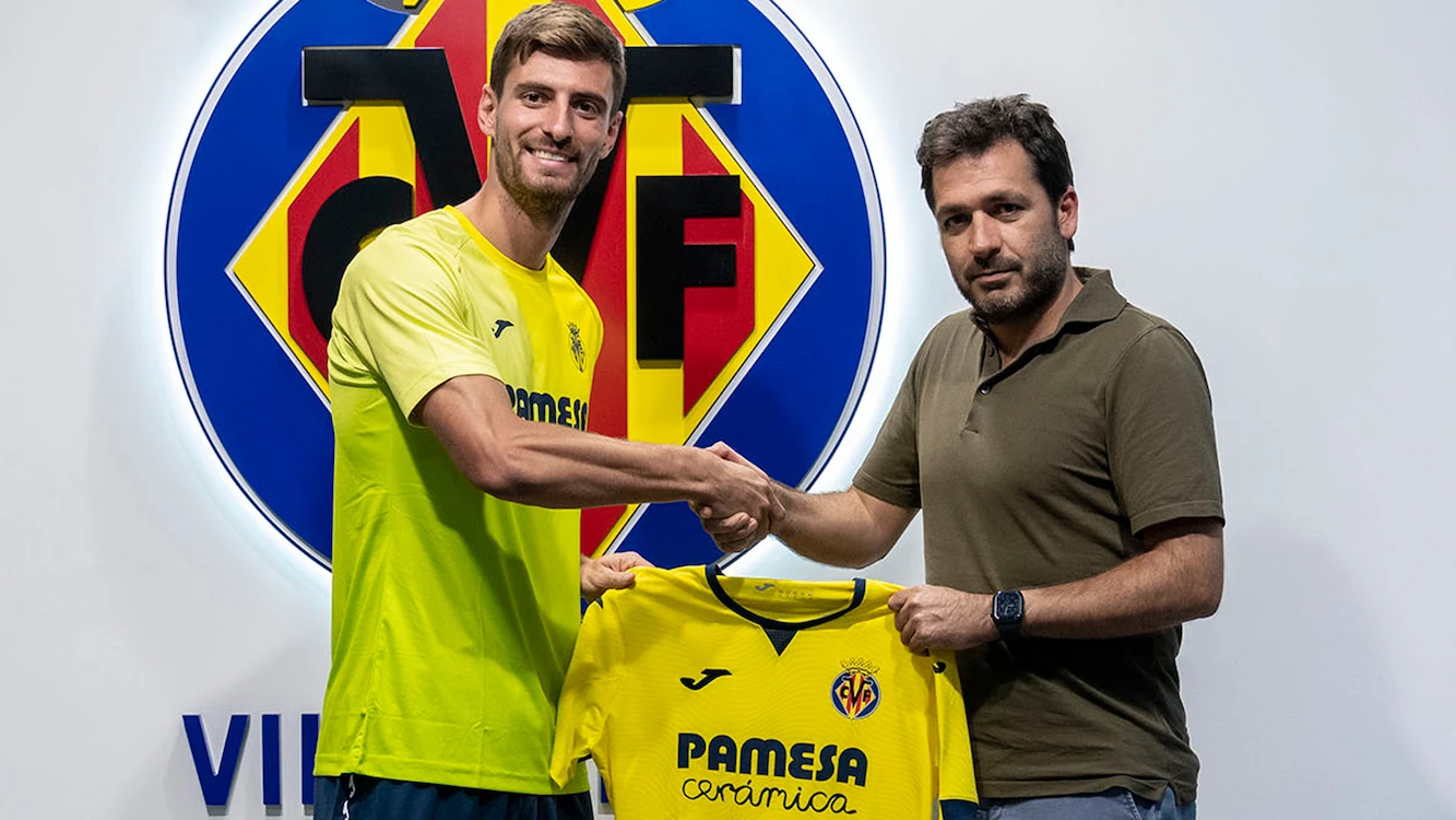 Foto: Bek Tengah AC Milan, Matteo Gabbia Gabung Villarreal CF dengan Status Pinjaman | Pifa Net
