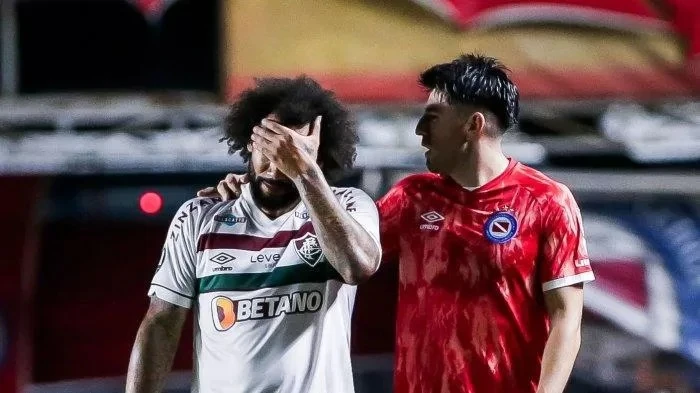 Foto: Mantan Pemain Real Madrid, Marcelo, Minta Maaf Usai Tak Sengaja Patahkan Kaki Lawannya | Pifa Net