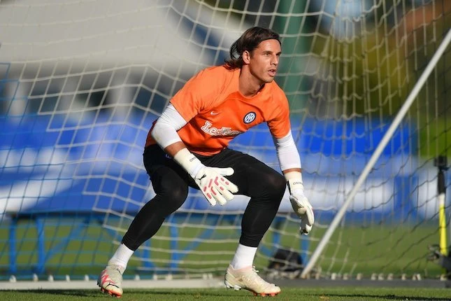 Foto: Sebuah Langkah Penting di Karier: Sommer Kini Bersama Inter Milan | Pifa Net