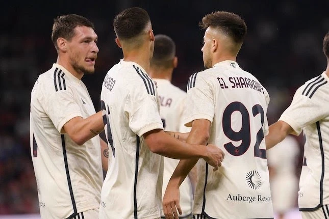 Foto: AS Roma Menang Tipis 2-1 dalam Laga Uji Coba vs Partizani Tirana | Pifa Net