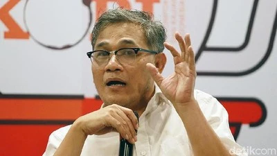 Foto: PDIP Fokus ke Pemilihan Presiden, Budiman Sudjatmiko Pertimbangkan Jomblo | Pifa Net