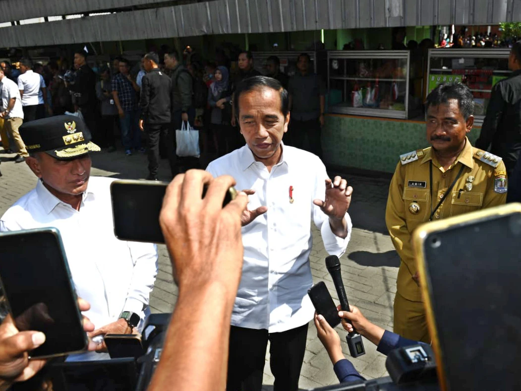 Foto: Komentari Isu Pembubaran KPK, Presiden: Perlu Ada Evaluasi | Pifa Net