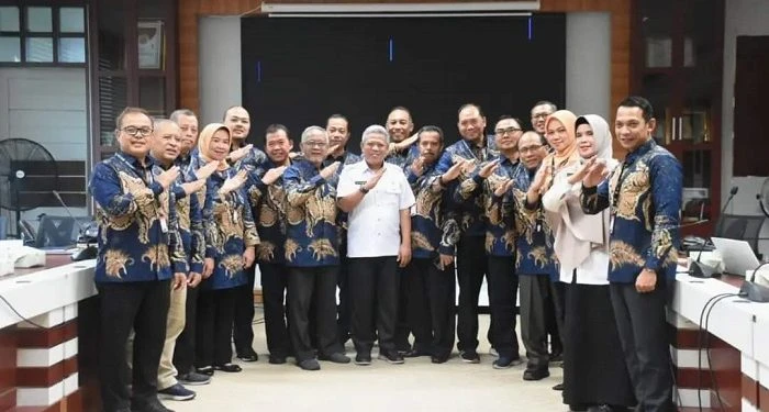 Foto: Pembangunan Kubu Raya Era Bupati Muda Mahendrawan Dipuji Pejabat Pusat | Pifa Net