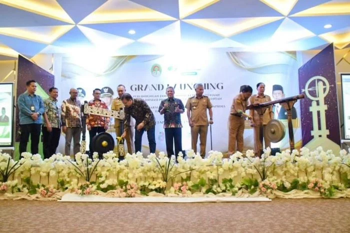 Foto: Muda Mahendrawan Menginspirasi Kabupaten Ketapang dengan Inovasi Transaksi Nontunai untuk APBDes | Pifa Net