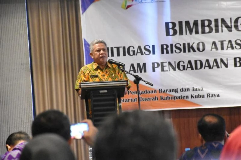 Bupati Kubu Raya, Muda Mahendrawan, mendorong generasi muda di daerahnya berpikir mendunia. (Dok. Prokopim Pemkab Kubu Raya)
