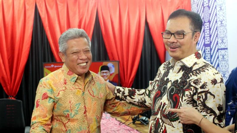Foto: Kepala BKKBN Puji Langkah Bupati Muda dalam Distribusi USG Portabel: Duluan dari Menkes | Pifa Net