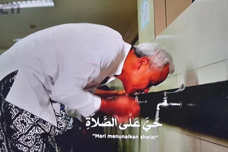 Foto: Pengamat Politik Soal Ganjar Muncul di Azan TV: Jelas Bukan Politik Identitas, Itu Mengajak Kebaikan | Pifa Net