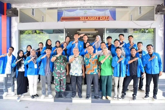 Foto: PKKMB IKIP PGRI Pontianak 2023, Bupati Muda Ingatkan Mahasiswa untuk Adaptif dan Punya Karakter Unggul | Pifa Net