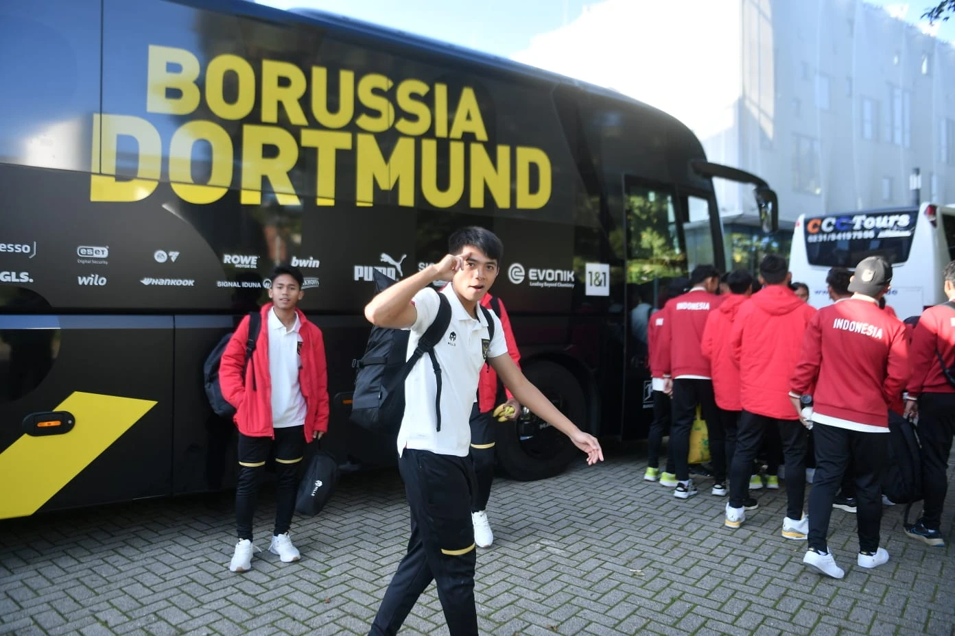 Foto: Antusiasme Timnas U-17 Indonesia Capai Puncak, Persiapan Matang untuk Lawan Eintracht Frankfurt U-19! | Pifa Net