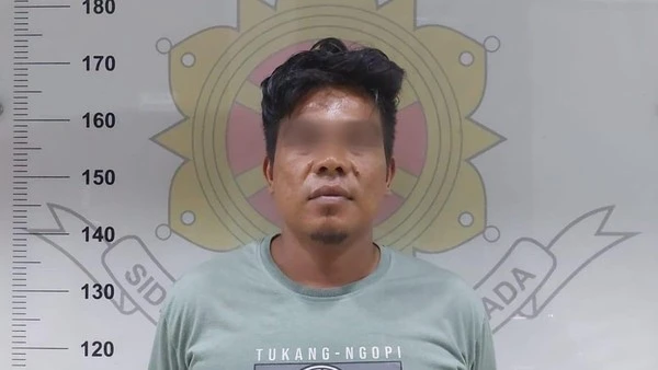 Foto: Tak Terima Pacar Digoda, Pria di Jakbar Serang Pria Lain dengan Parang hingga Jari Putus | Pifa Net