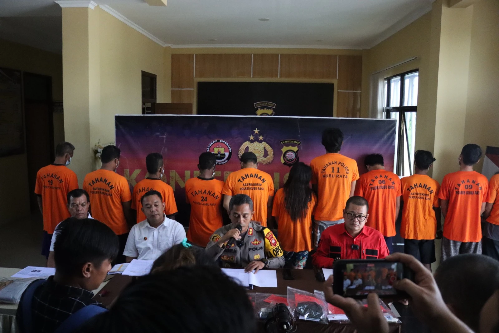 Foto: 11 Pelaku Pembakar Lahan di Kubu Raya Diamankan  | Pifa Net
