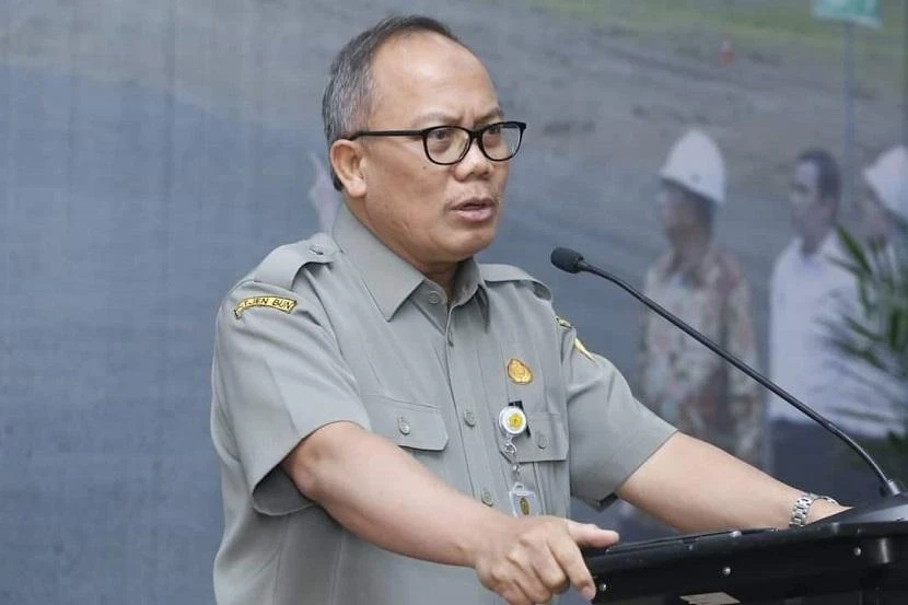 Foto: KPK Periksa Sekjen Kementan Kasdi Subagyono | Pifa Net