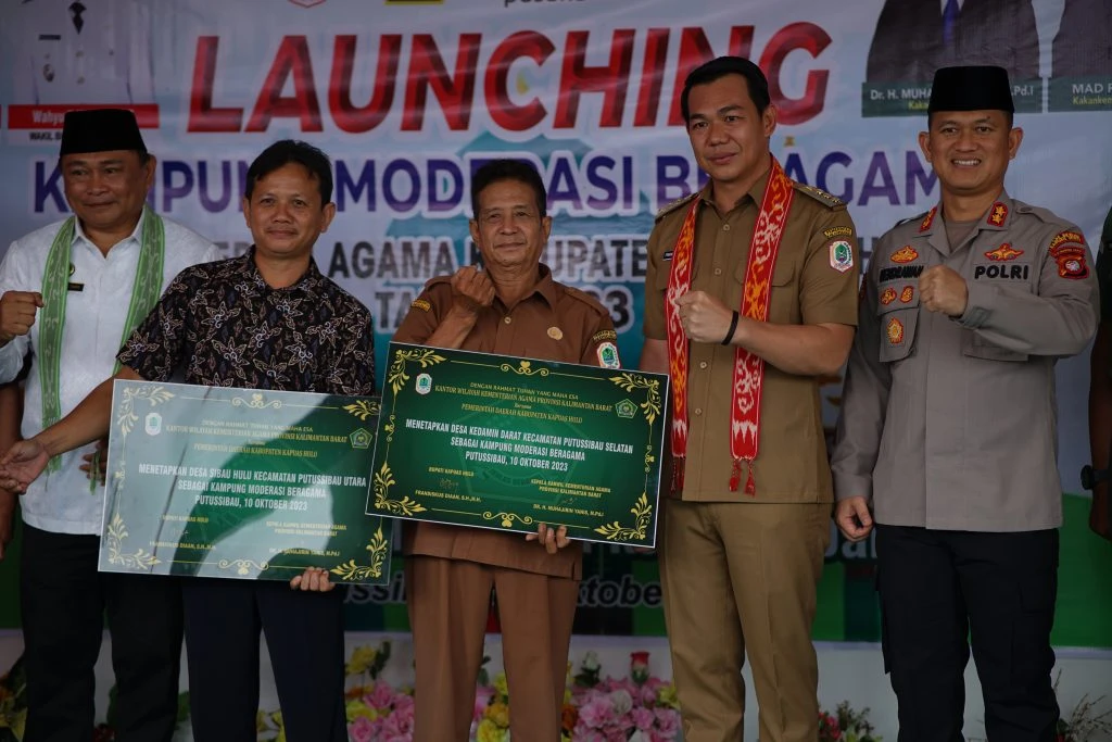 Foto: Bupati Fransiskus Diaan Dukung Pembentukan Kampung Moderasi Beragama untuk Jaga Kerukunan | Pifa Net