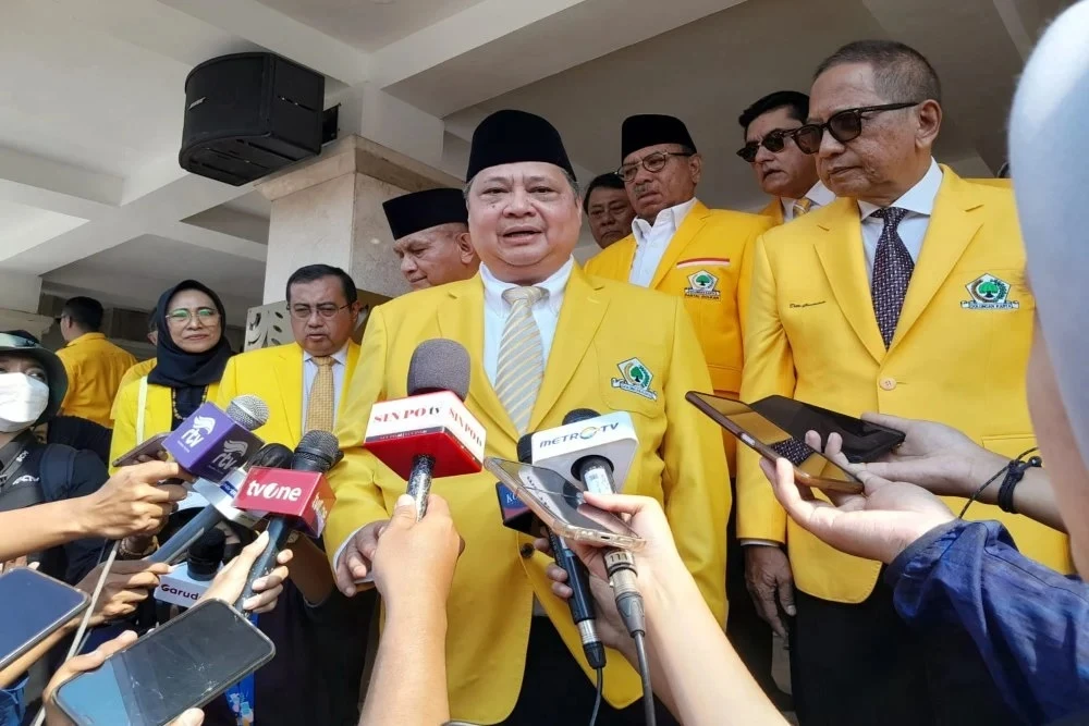 Foto: Airlangga Hartanto Buka Suara soal Isu Gibran Masuk Golkar | Pifa Net