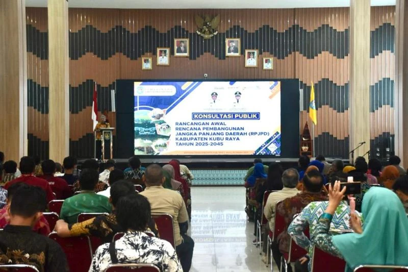 Foto: Bupati Muda Dorong Pembangunan Berbasis RT Layak dalam Konsultasi Publik RPJPD Tahun 2025-2045 | Pifa Net
