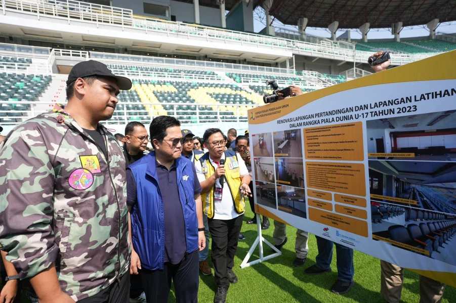 Foto: Piala Dunia U-17 2023: GBT Surabaya Siap Meriahkan, FIFA Beri Pujian, Ketum PSSI Ingatkan Tetap Rendah Hati | Pifa Net