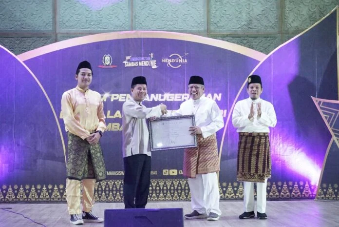 Foto: Kunjungan Bupati Muda Menginspirasi Kreativitas Budaya Sambas | Pifa Net