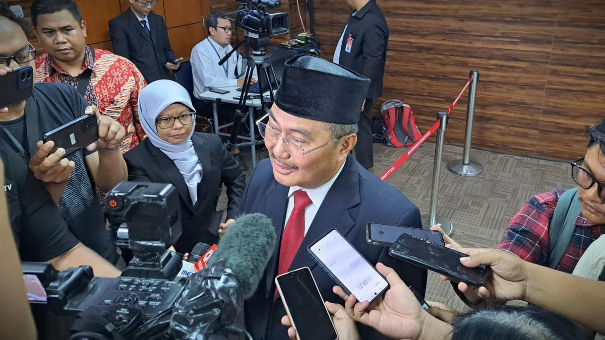 Foto: Jelang Sidang  MKMK, Jimly Asshiddiqie Terangkan Proses Persidangan | Pifa Net