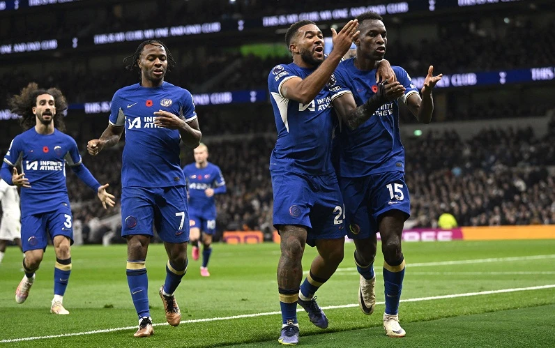 Foto: Chelsea Hancurkan Tottenham 4-1 di Tottenham Hotspur Stadium | Pifa Net